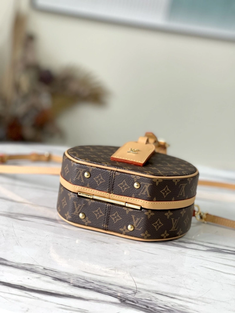 LV Round Bags 4286G-0020