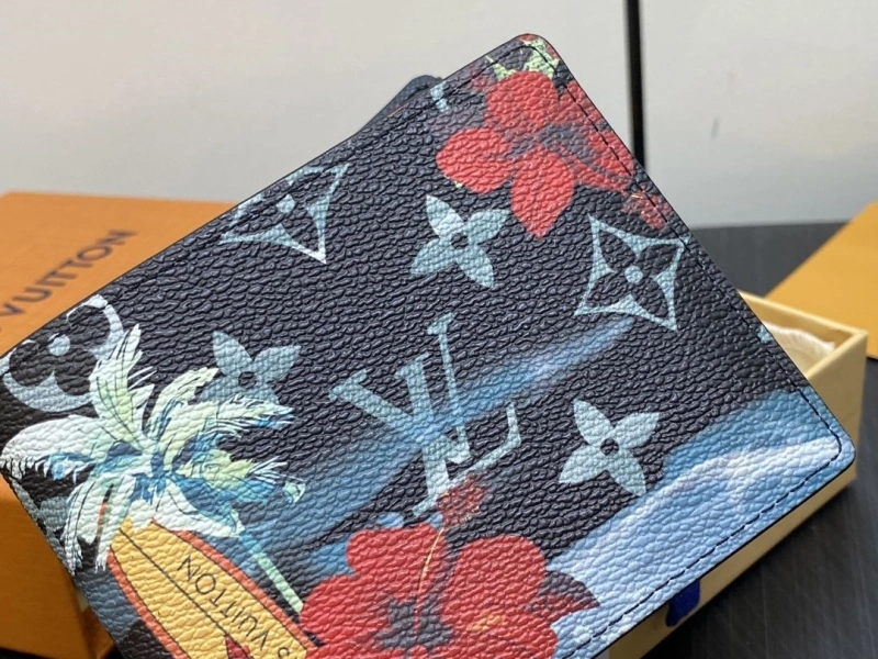 LV Wallets 4286G-0117