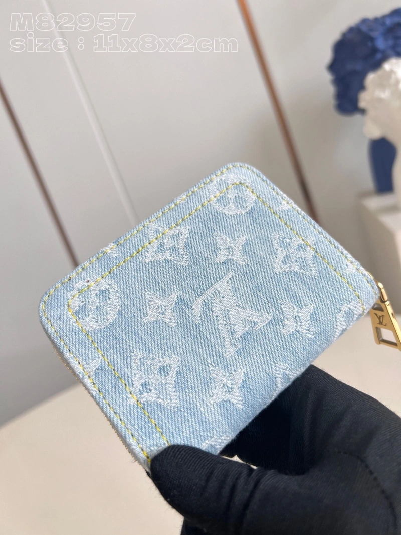 LV Wallets 4286G-0130
