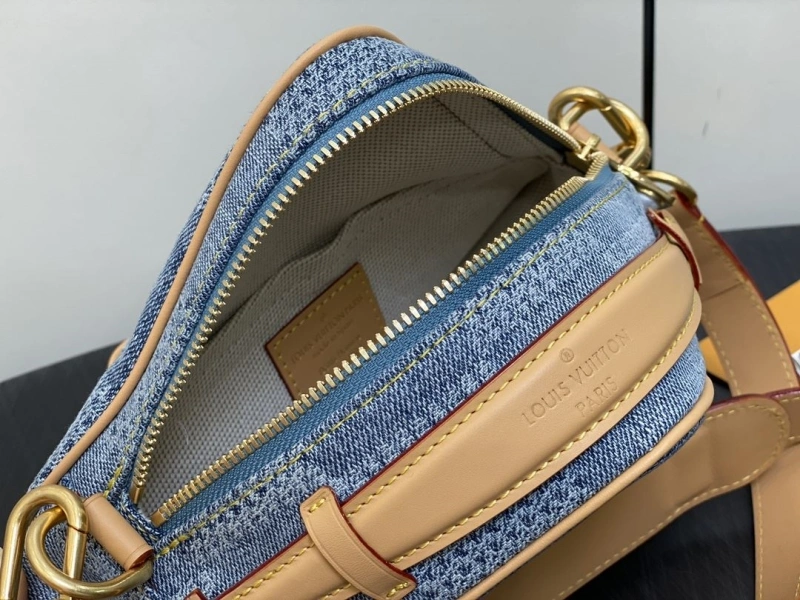 LV Box Bags 4286G-0132