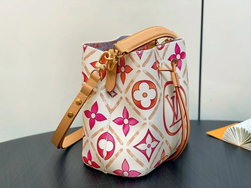 LV Bucket Bags 4286G-0154