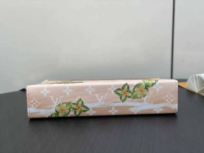 LV Clutch Bags 4286G-0156