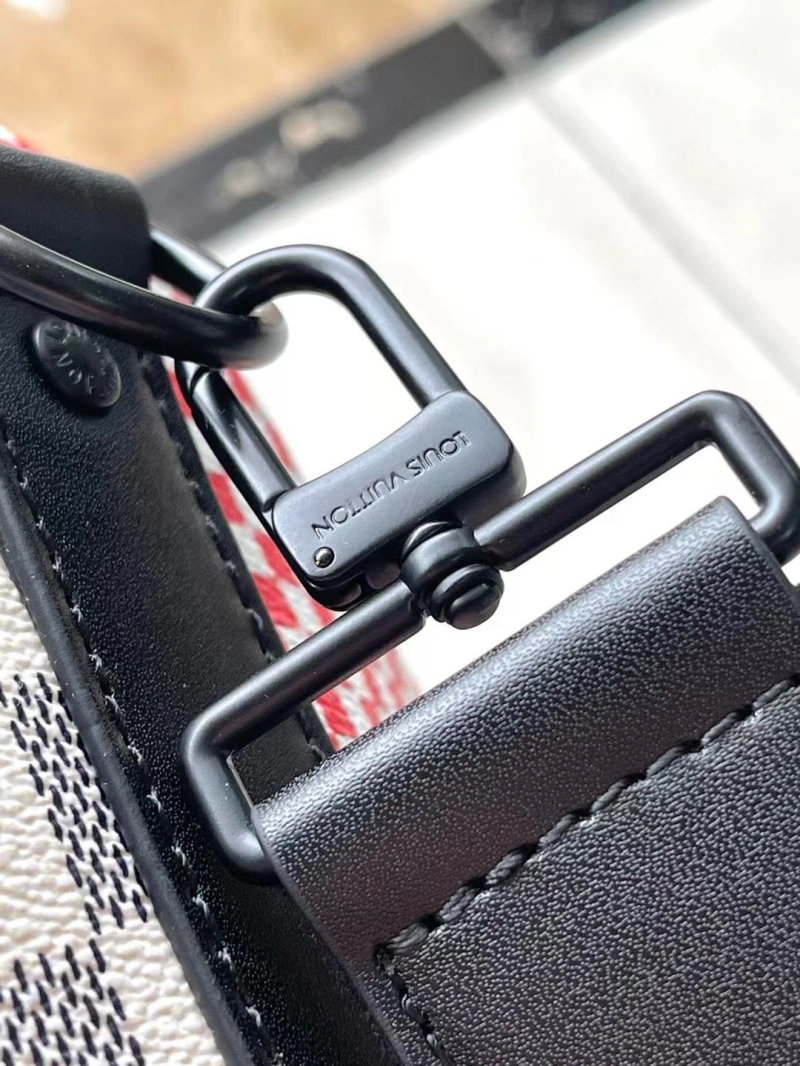 LV Travel Bags 4286G-0261