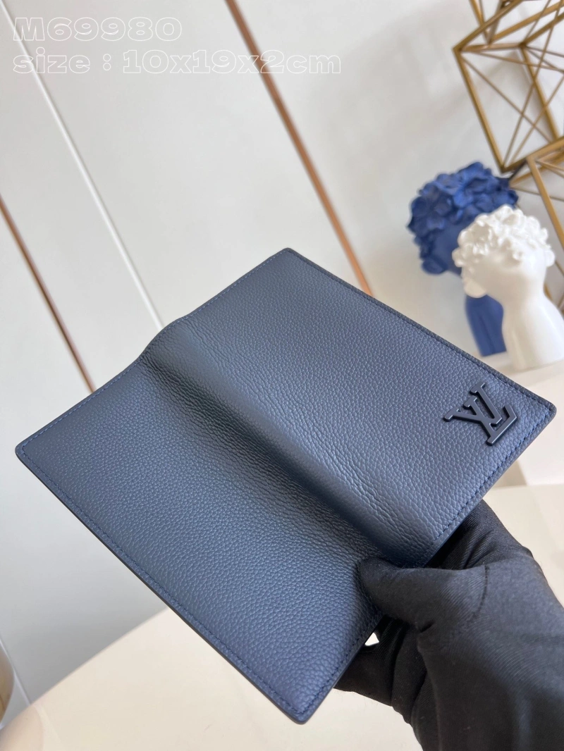 LV Wallets 4286G-0279