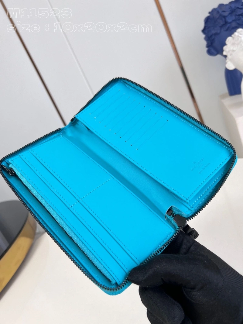 LV Wallets 4286G-0286