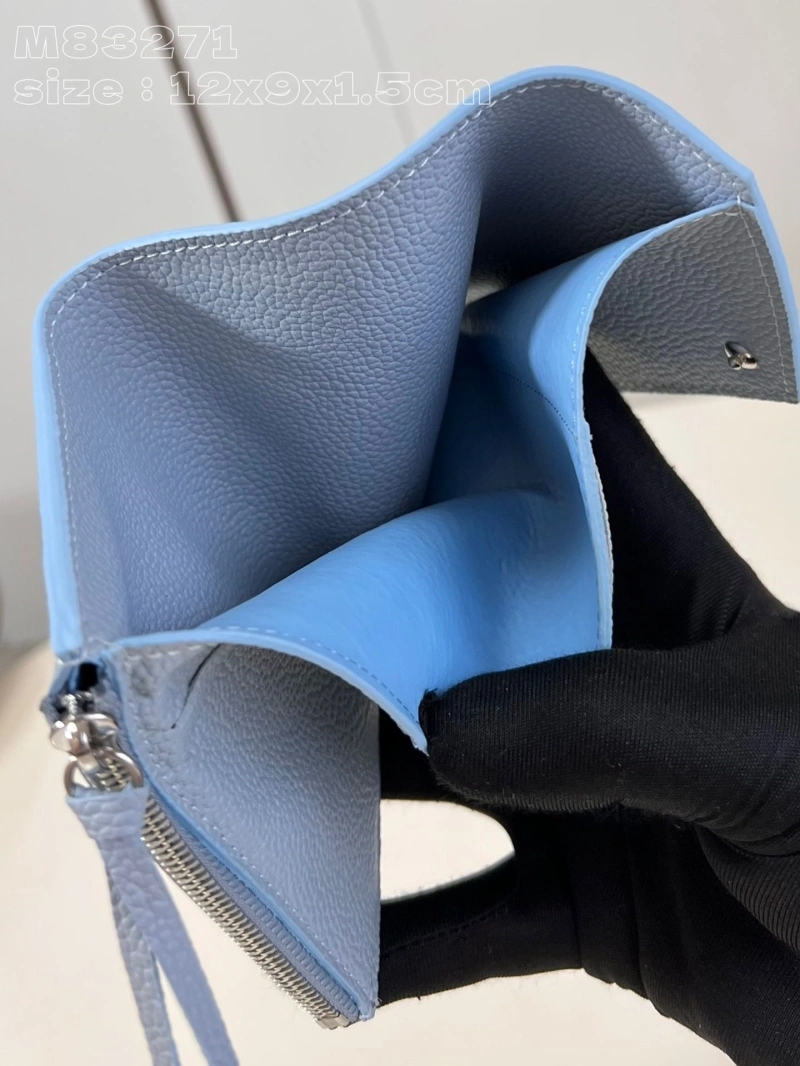 LV Wallets 4286G-0294