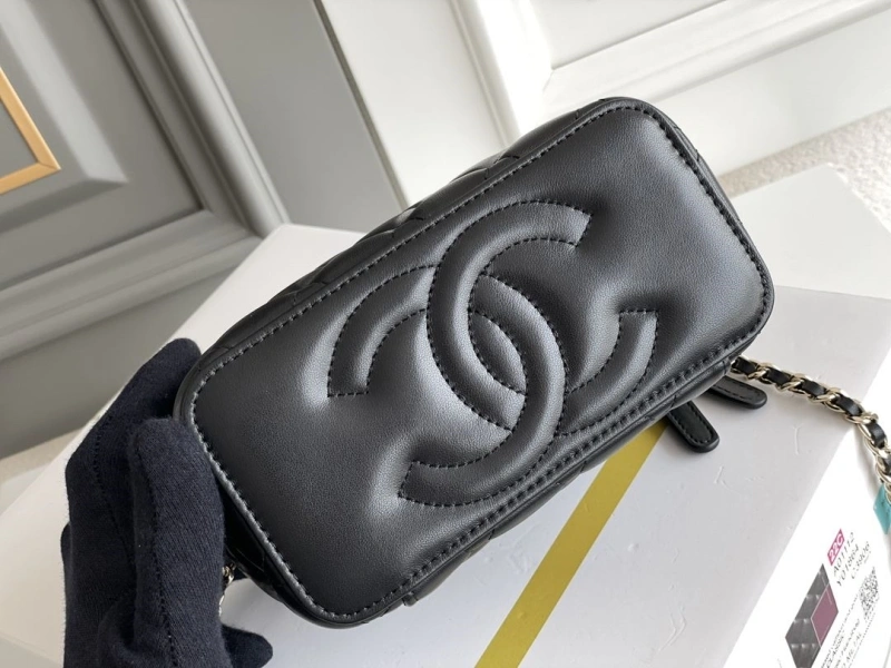 Ch**el cosmetic bags 4345d-0089