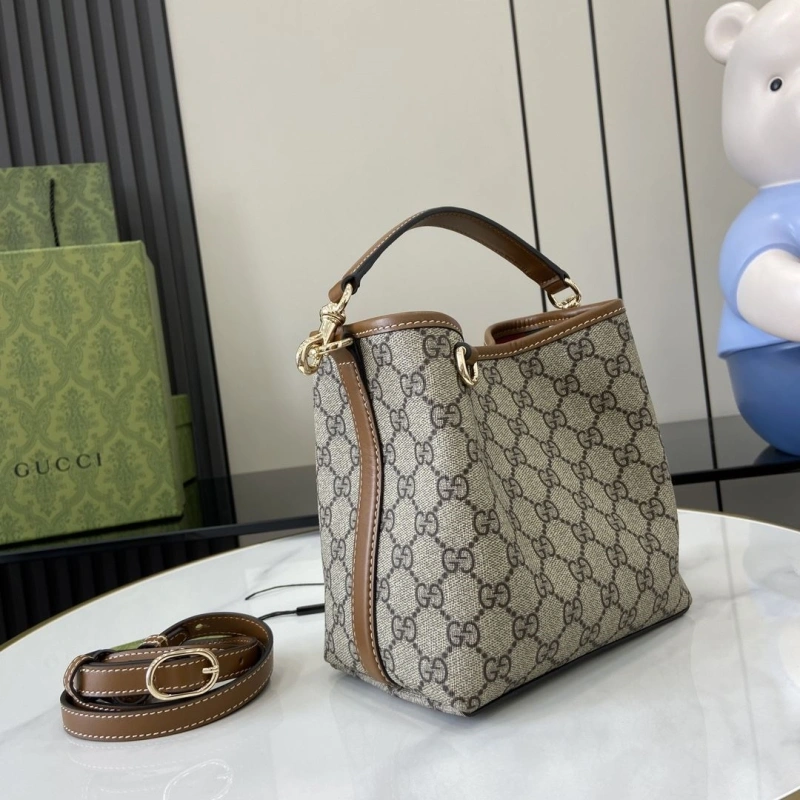 Gvc*1 bucket bags 4360c-0119