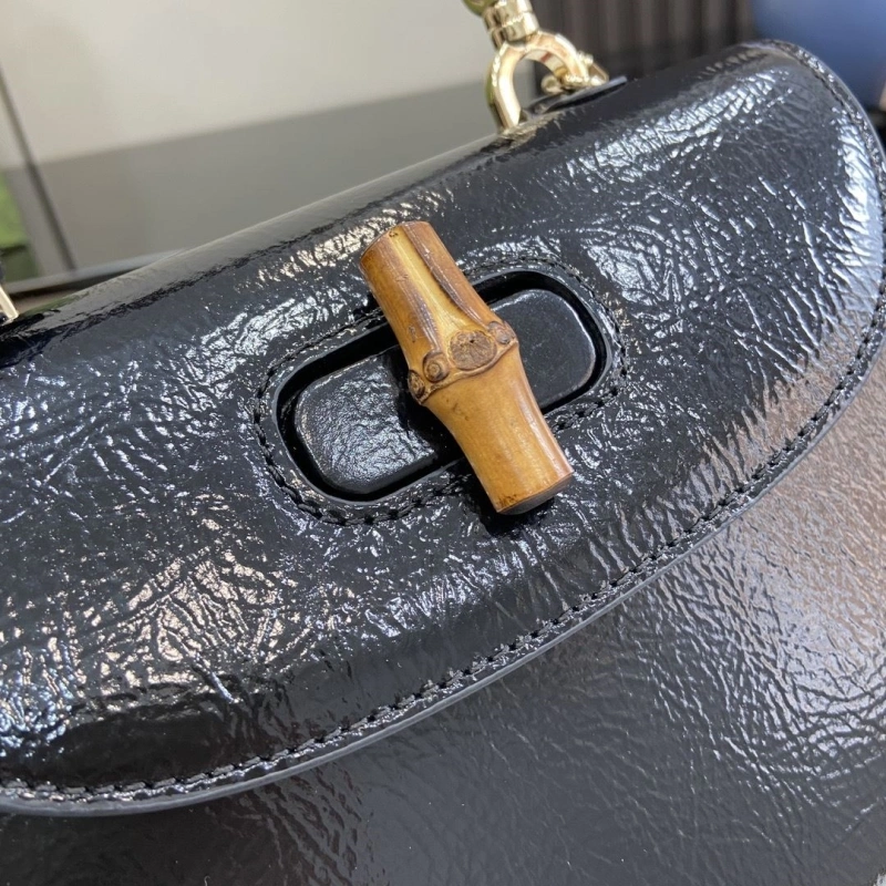 Gvc*1 top handle bags 4360c-0233