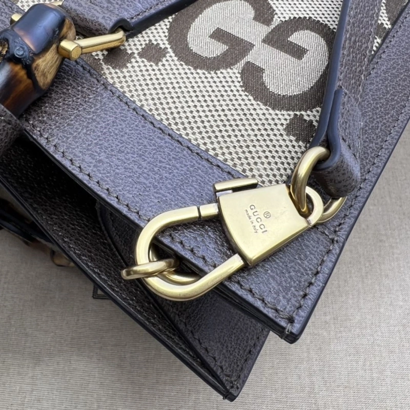 Gvc*1 top handle bags 4360c-0838
