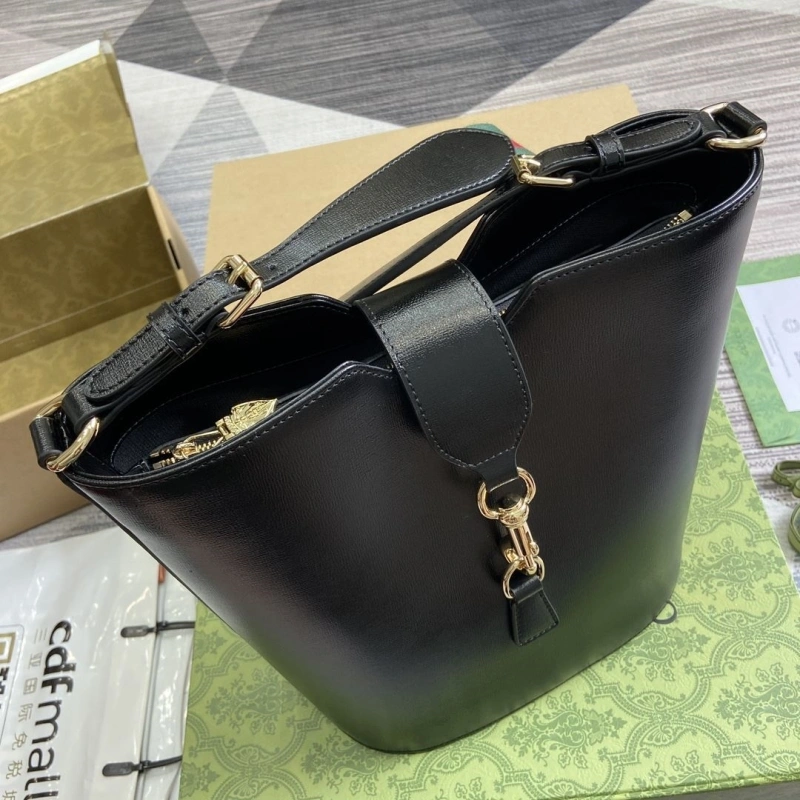 Gvc*1 bucket bags 4360c-1726
