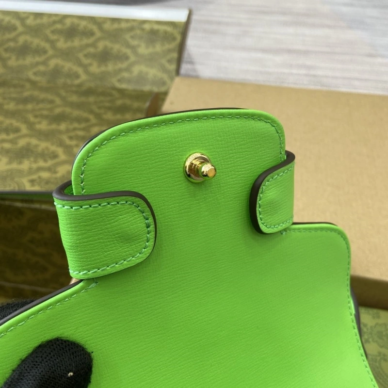 Gvc*1 top handle bags 4360c-1765