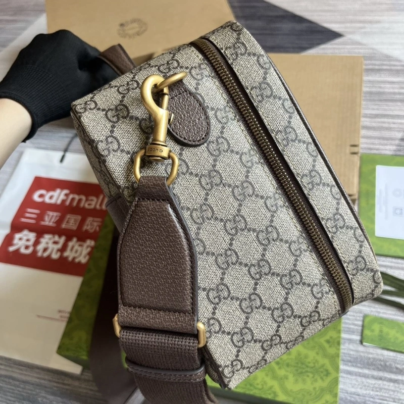 Gvc*1 clutch bags 4360c-2080