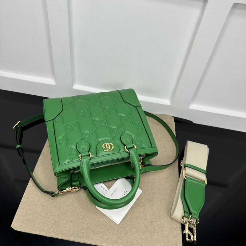 Gvc*1 top handle bags 4360c-2243
