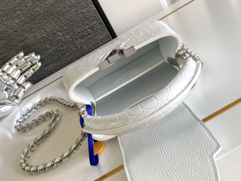 LV Capucines Bags 4365A-0003