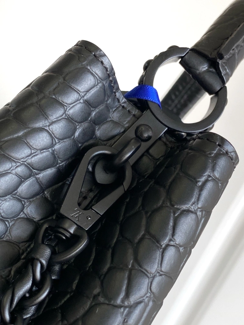 LV Capucines Bags 4365A-0009