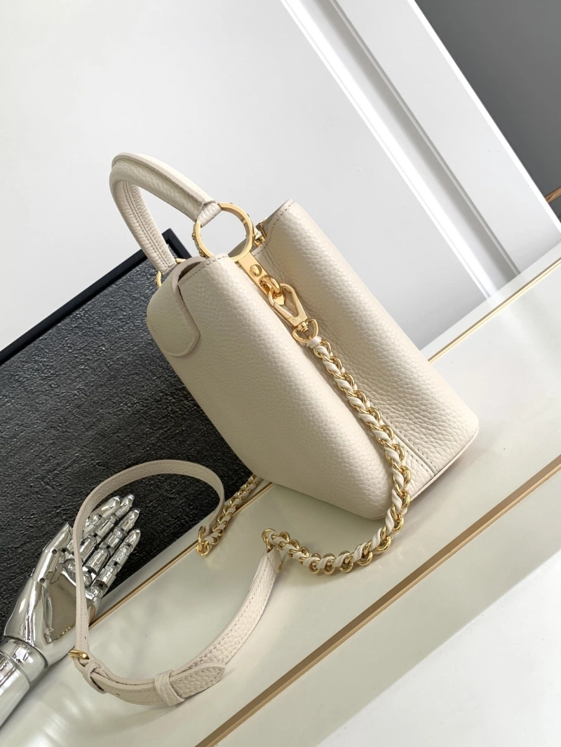 LV Capucines Bags 4365A-0026