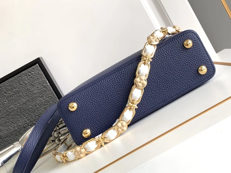 LV Capucines Bags 4365A-0036