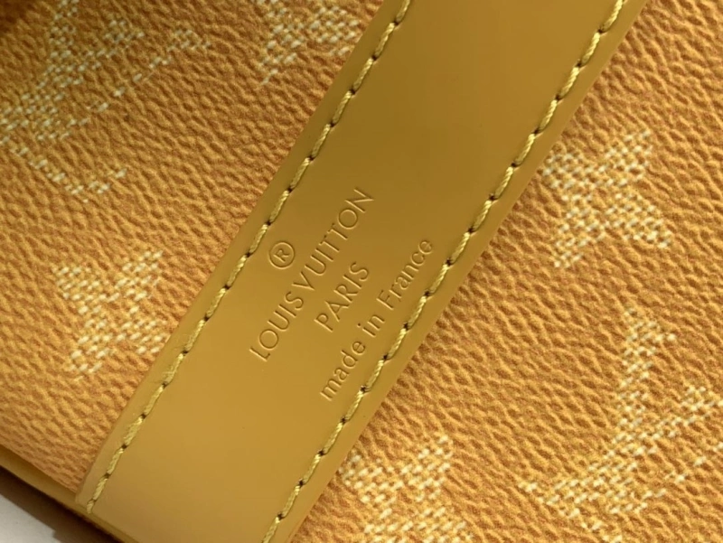 LV Travel Bags 4365A-0127