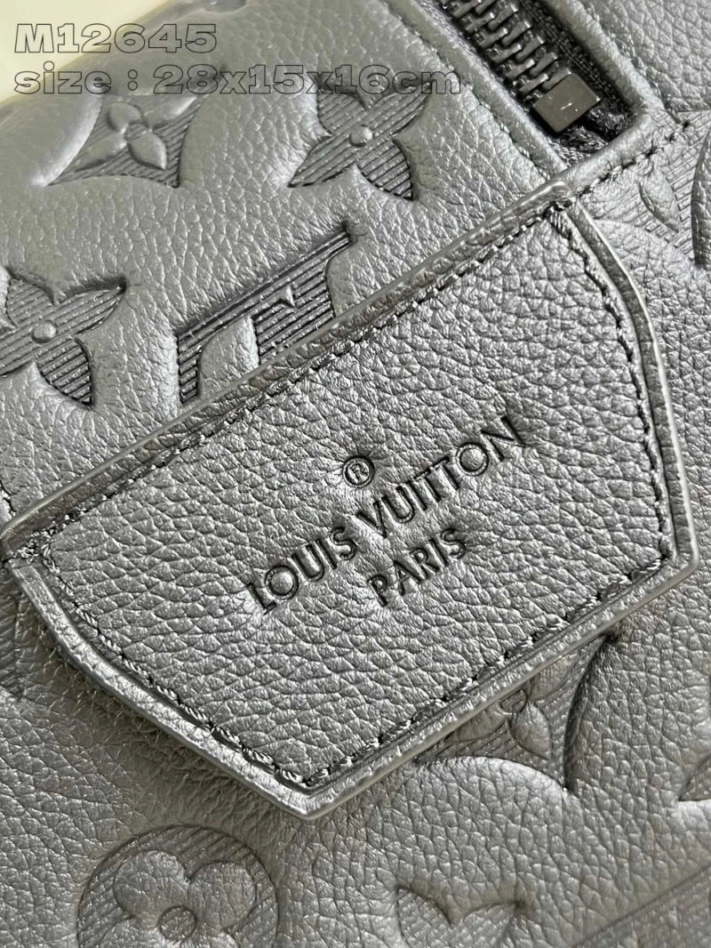 LV Wallets 4365A-0144