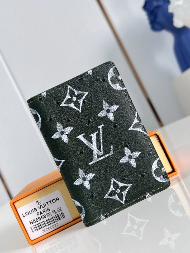 LV Wallets 4365A-0145