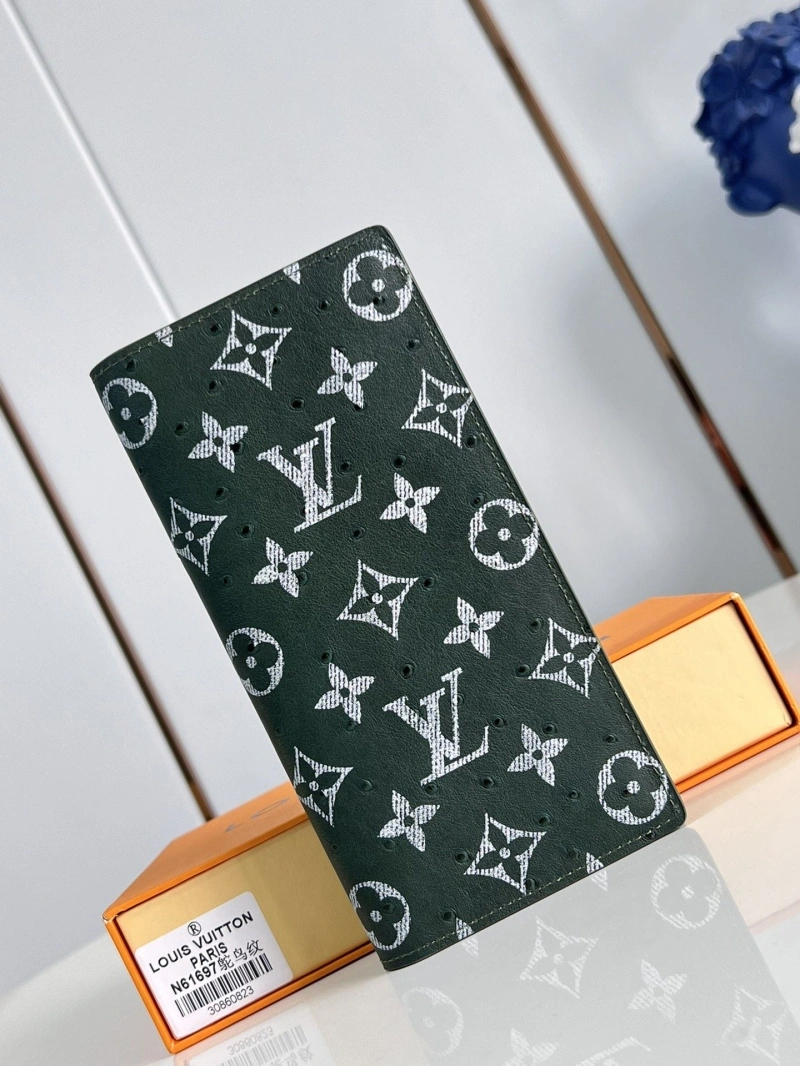 LV Wallets 4365A-0148
