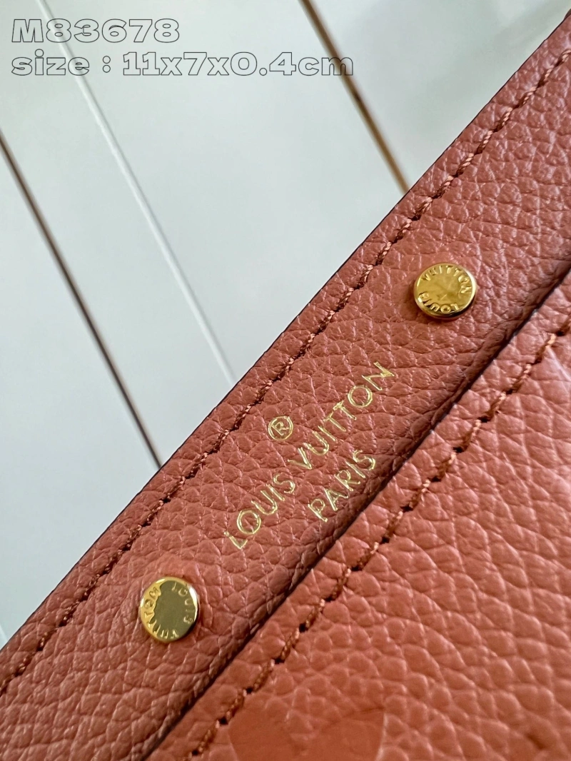 LV Wallets 4365A-0207