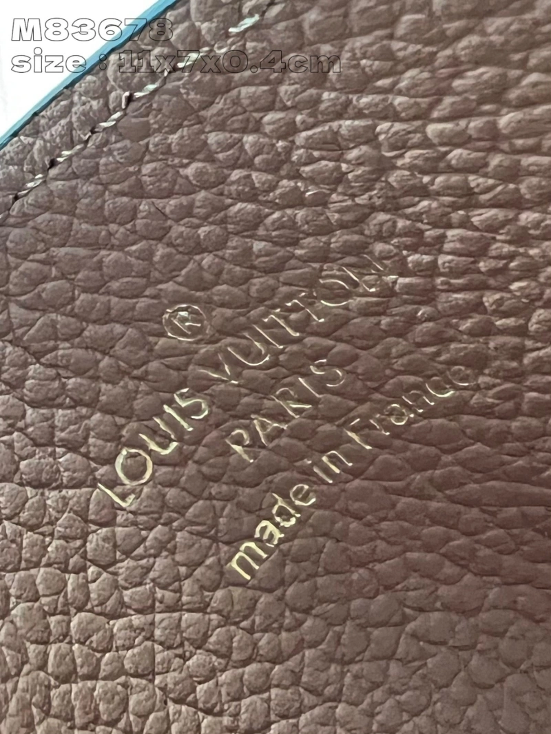 LV Wallets 4365A-0207