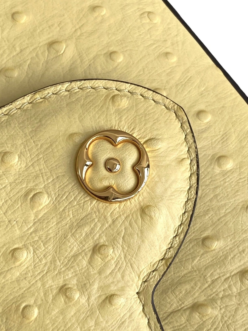 LV Capucines Bags 4365A-0282
