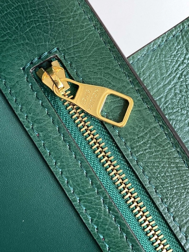 LV Capucines Bags 4365A-0285