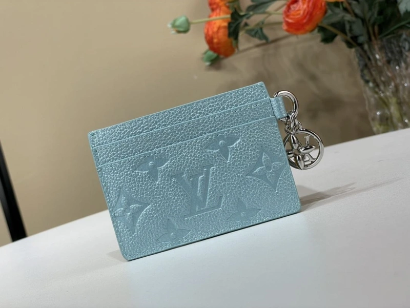 LV Wallets 4365A-0295