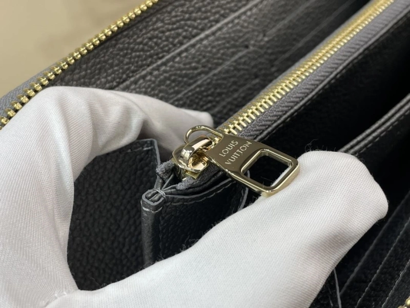 LV Wallets 4365A-0308