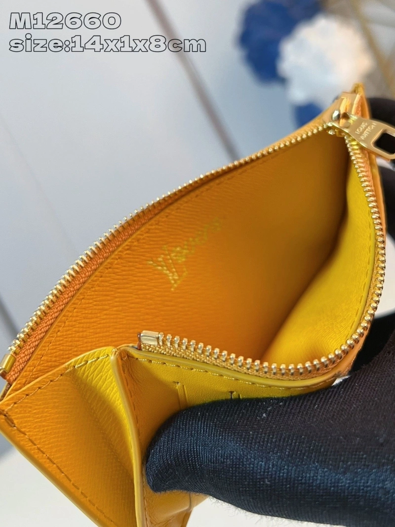 LV Wallets 4365A-0335