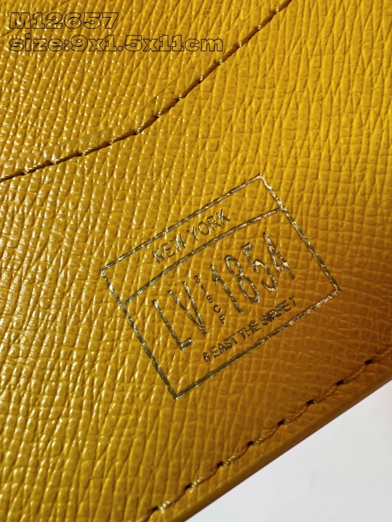 LV Wallets 4365A-0337