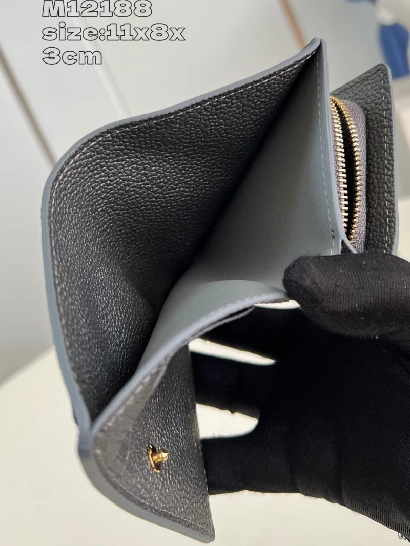 LV Wallets 4365A-0372