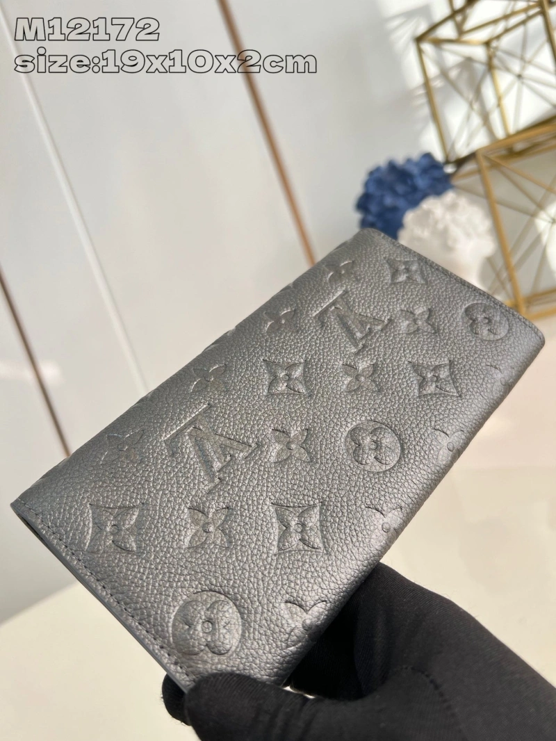 LV Wallets 4365A-0378