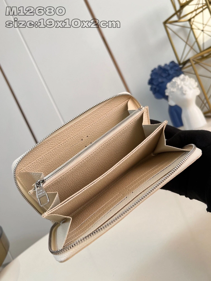 LV Wallets 4365A-0381