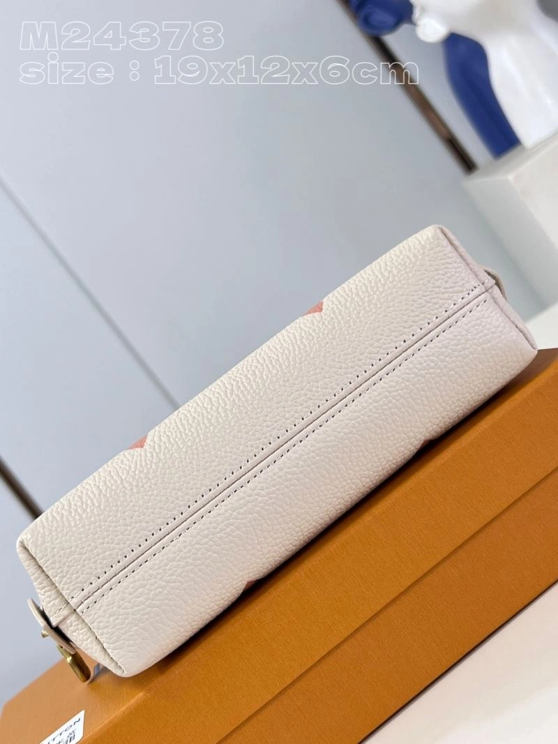 LV Clutch Bags 4365F-0277