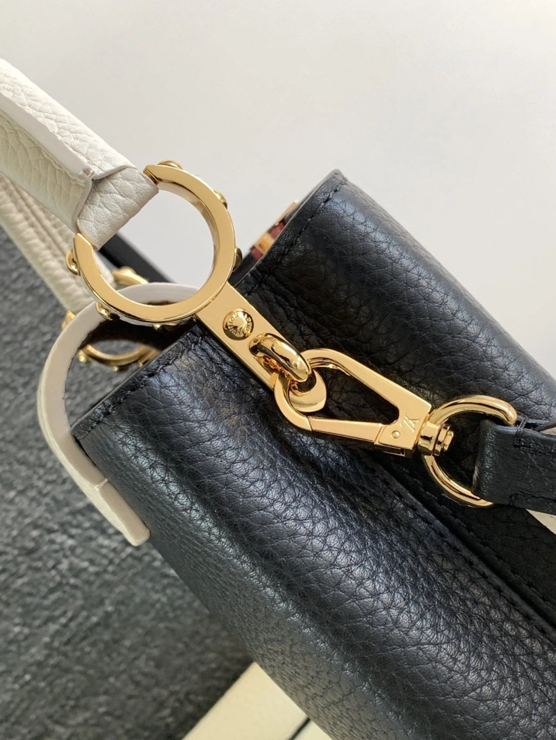 LV Capucines Bags 4365H-0054