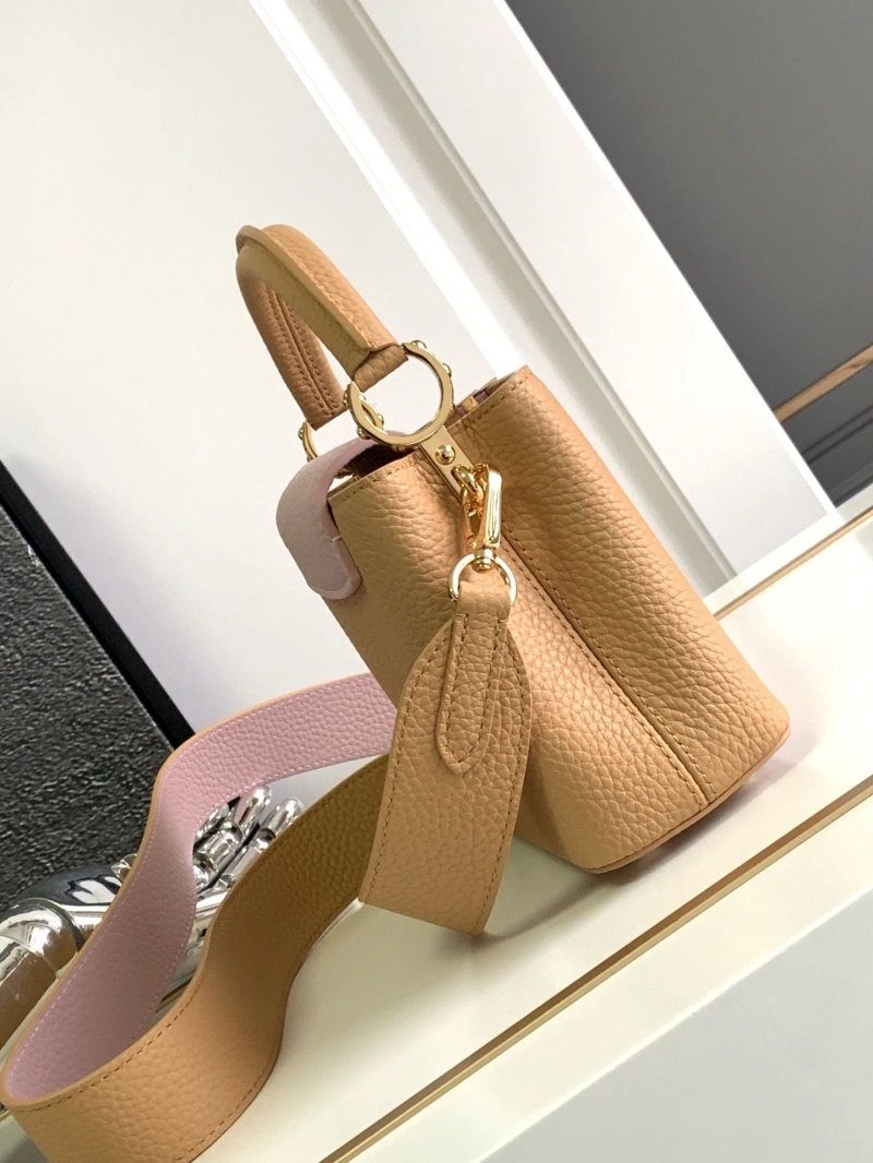 LV Capucines Bags 4365H-0057