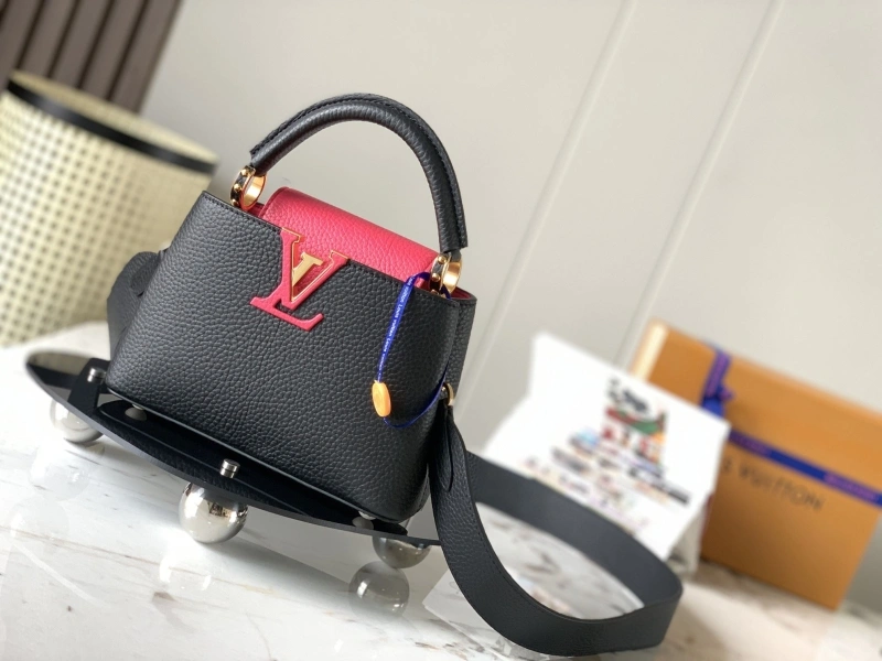 LV Capucines Bags 4365H-0059