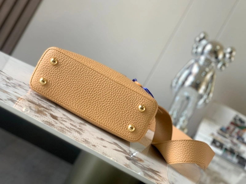 LV Capucines Bags 4365H-0060