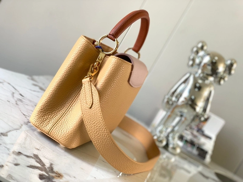 LV Capucines Bags 4365H-0065