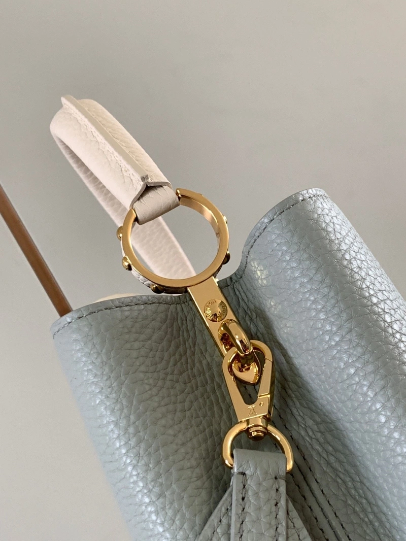 LV Capucines Bags 4365H-0069
