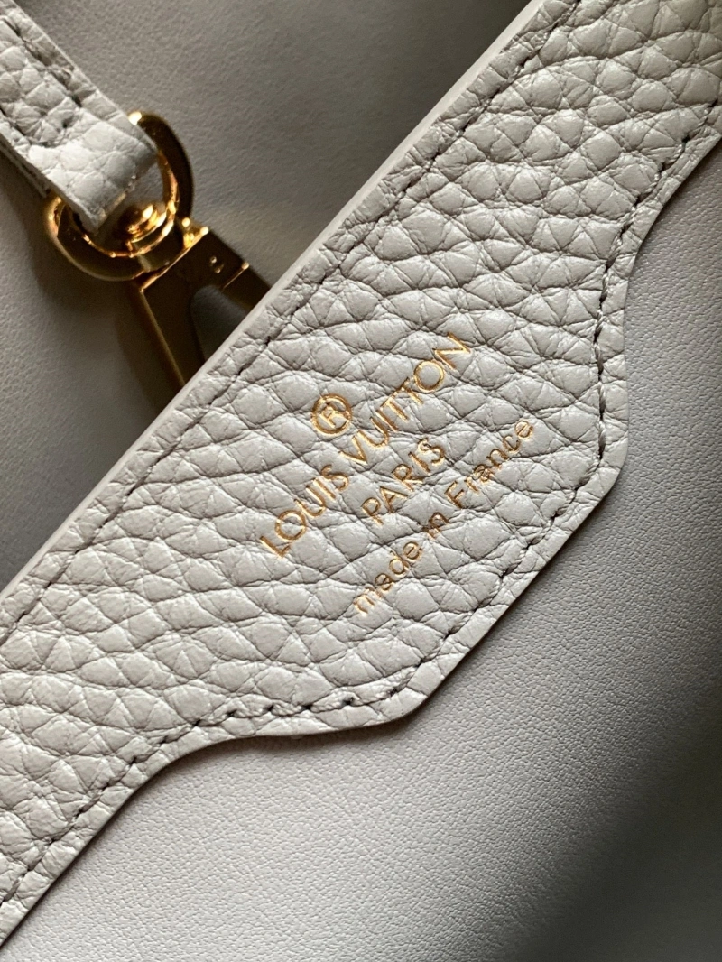 LV Capucines Bags 4365H-0069