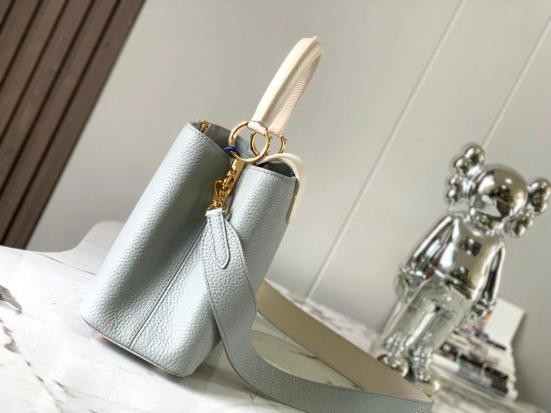 LV Capucines Bags 4365H-0077