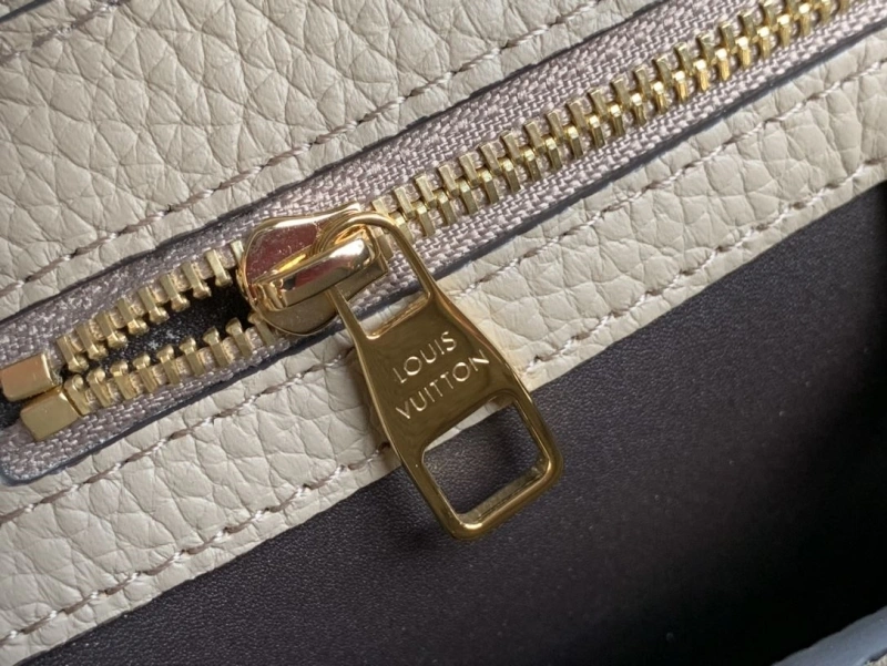 LV Capucines Bags 4365H-0103