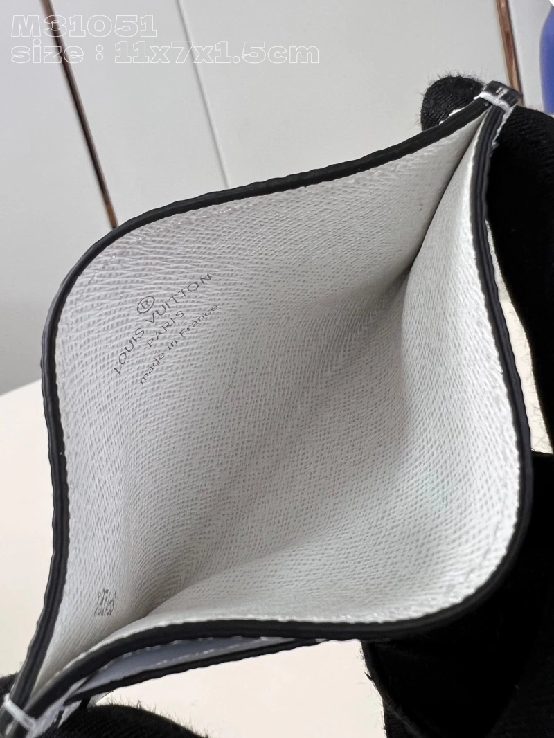 LV Wallets 4365H-0159