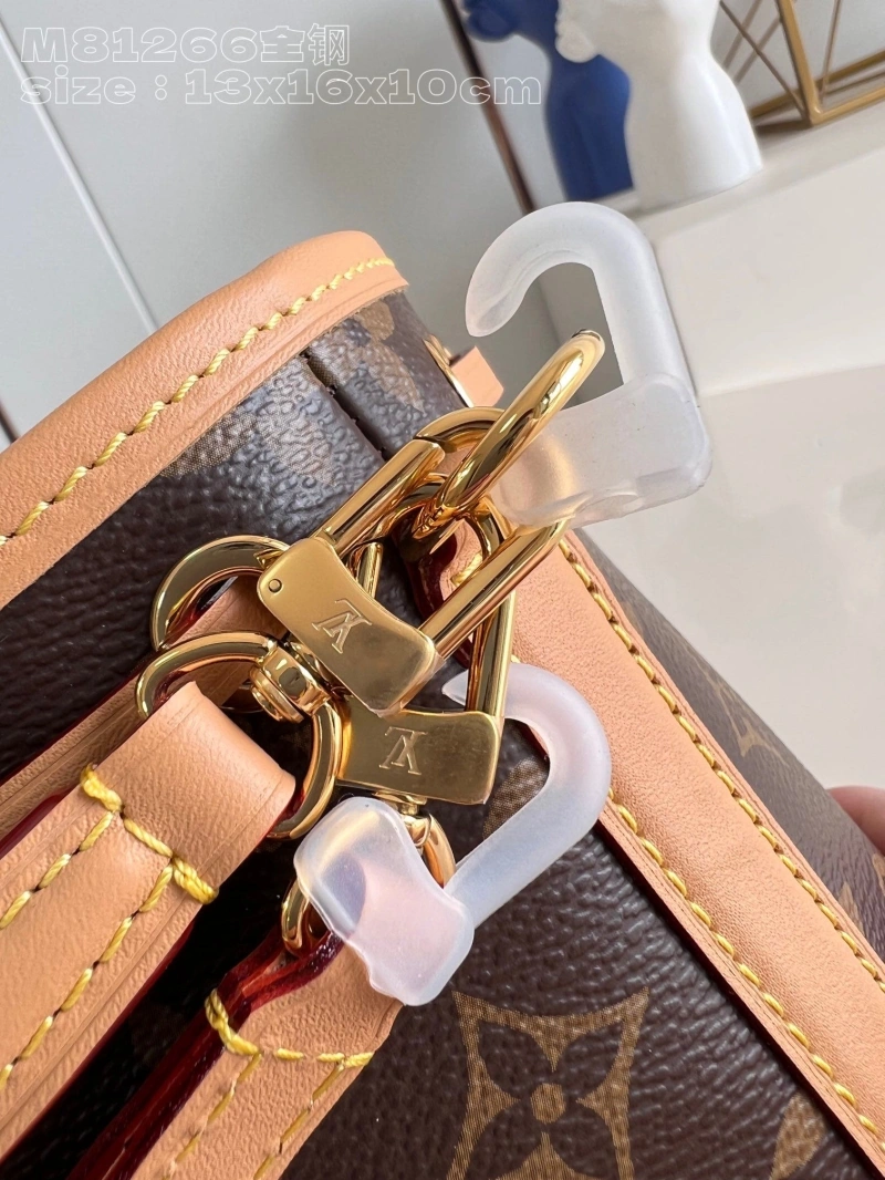 LV Wallets 4365H-0176