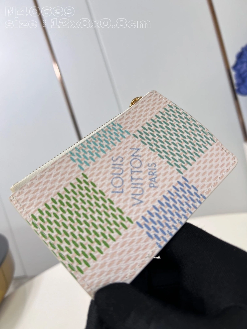 LV Wallets 4365H-0179
